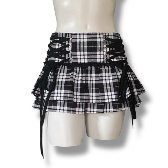 DollsKill | NWT’s cyber Y2K gothic grunge layered plaid corset mini skirt - Picture 1 of 5